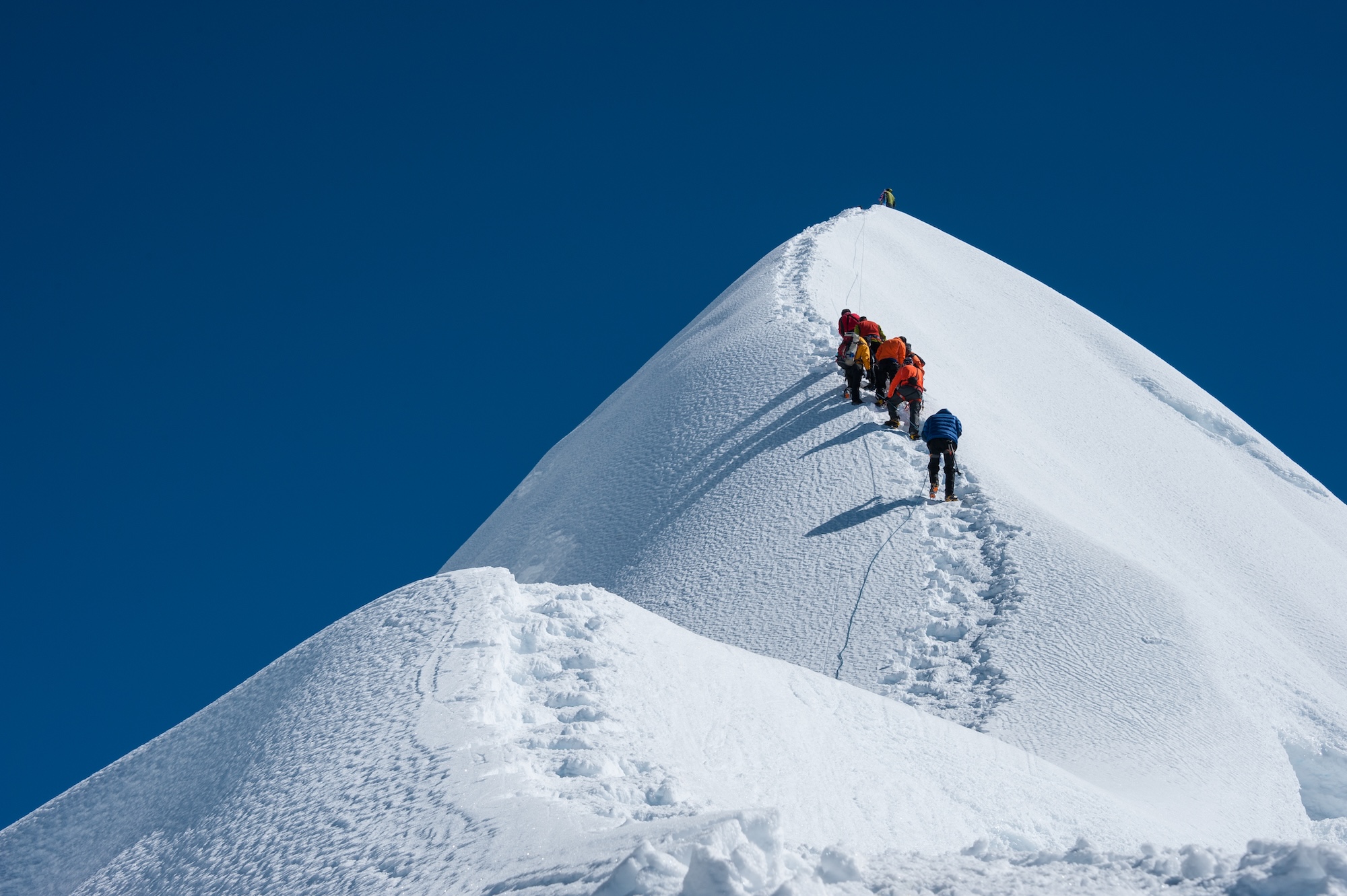 Photo02Nepal-17D16N-IslandPeak