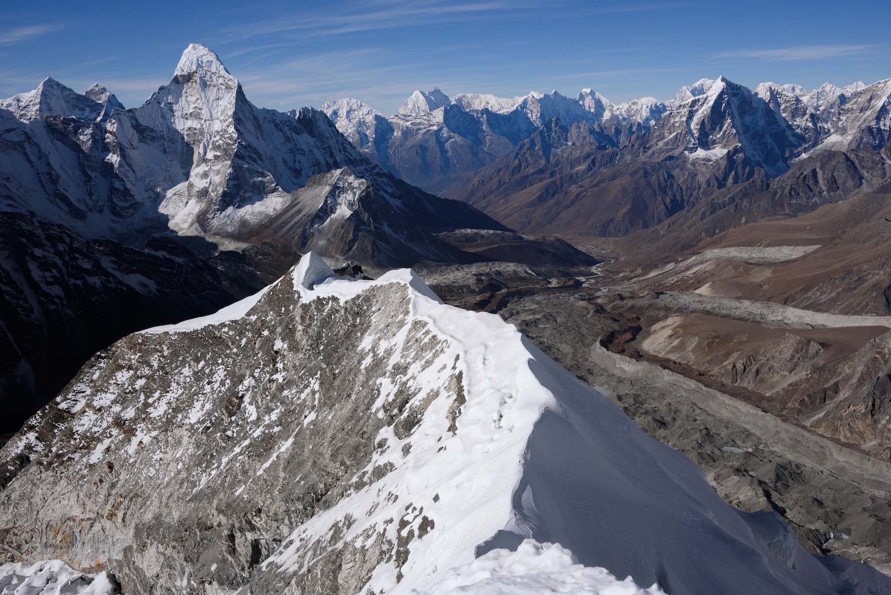 Photo09Nepal-17D16N-IslandPeak